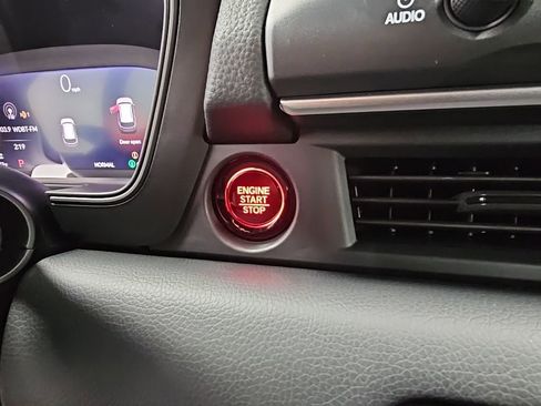 New 2026 Honda Pilot Sport image 25