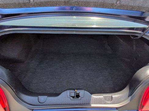 Used 2010 Ford Mustang Shelby GT500 image 21