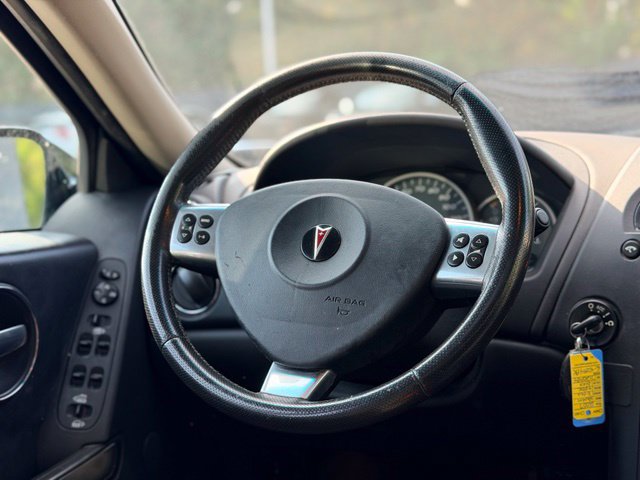 Used 2007 Pontiac Grand Prix w/ Sun And Sound Package FWD image 18