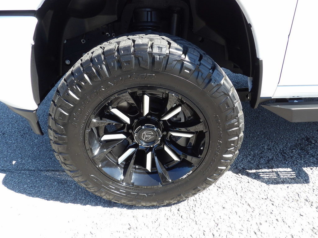 Used 2026 RAM 2500 Laramie AWD/4WD image 58