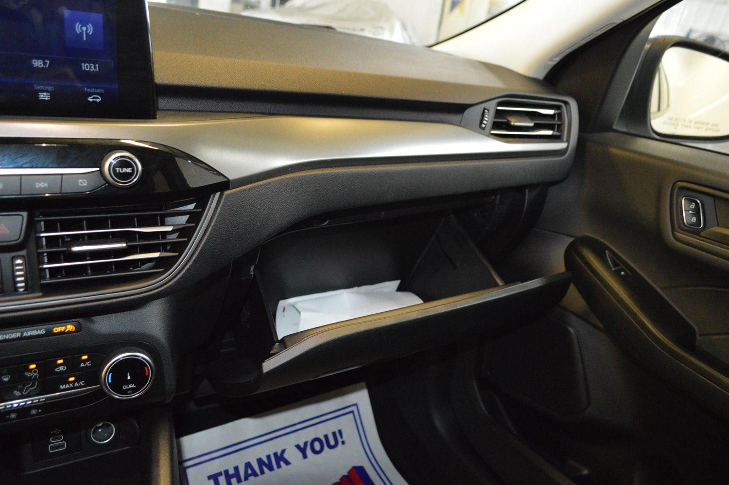 Used 2025 Ford Escape Active AWD/4WD image 21