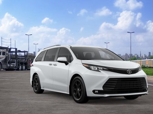 New 2026 Toyota Sienna XLE Woodland Edition image 17