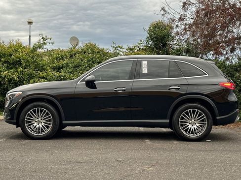 Certified 2024 Mercedes-Benz GLC 300 GLC 300 image 6