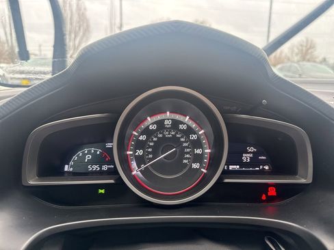 Used 2016 MAZDA MAZDA3 i Sport image 3