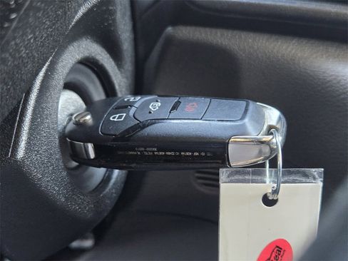 Used 2023 Ford Transit 350 XLT image 22