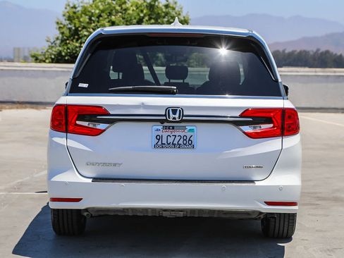Used 2024 Honda Odyssey Touring image 6
