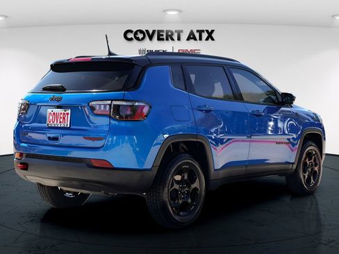 Used 2023 Jeep Compass Trailhawk w/ Trailhawk Convenience Group AWD/4WD image 7
