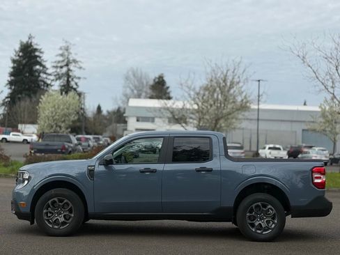 Used 2025 Ford Maverick XLT w/ XLT Luxury Package image 2