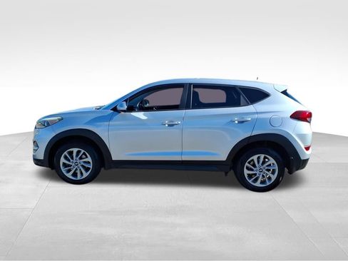 Used 2016 Hyundai Tucson SE image 23