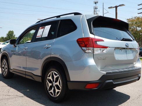 Used 2021 Subaru Forester Premium w/ Popular Package #1 AWD/4WD image 3