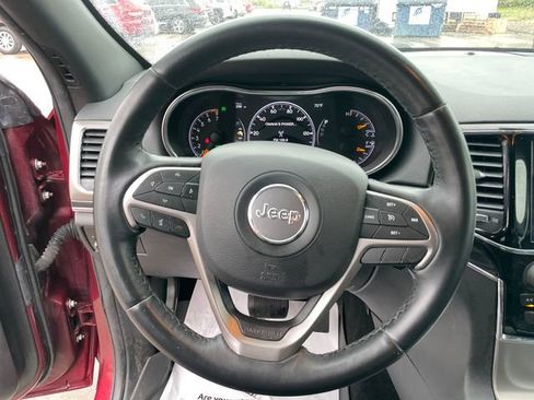 Used 2019 Jeep Grand Cherokee Limited AWD/4WD image 25
