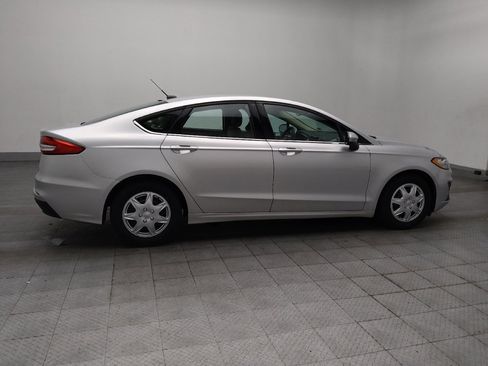 Used 2019 Ford Fusion S FWD image 10