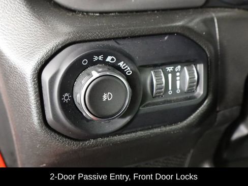 Used 2022 Jeep Wrangler Unlimited Sport AWD/4WD image 22