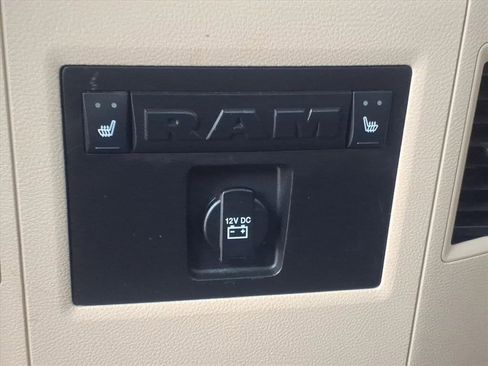 Used 2018 RAM 2500 Laramie image 14