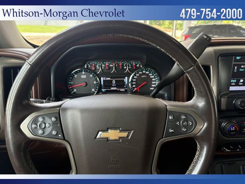 Used 2018 Chevrolet Silverado 1500 High Country AWD/4WD image 16