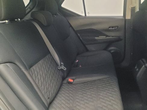 Used 2021 Nissan Kicks SV image 19