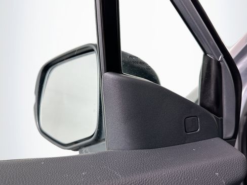 Used 2023 Honda Passport EX-L image 16