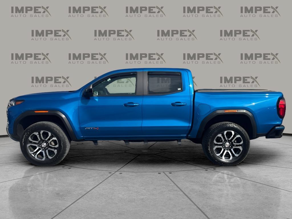 Used 2023 GMC Canyon AT4 w/ Canyon Safety Plus Package AWD/4WD image 2
