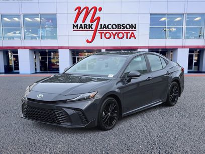 Used 2025 Toyota Camry SE