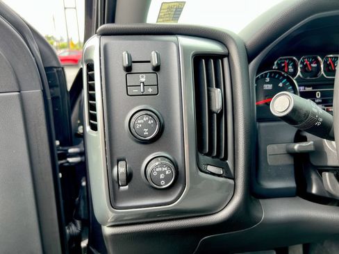 Used 2016 Chevrolet Silverado 1500 LT w/ All Star Edition AWD/4WD image 15