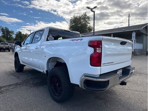 Used 2023 Chevrolet Silverado 1500 LT image 5