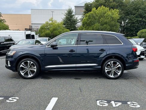 Used 2023 Audi Q7 3.0T Premium Plus w/ Premium Plus Package AWD/4WD image 2