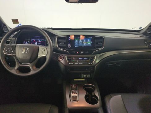 Certified 2023 Honda Passport EX-L image 13