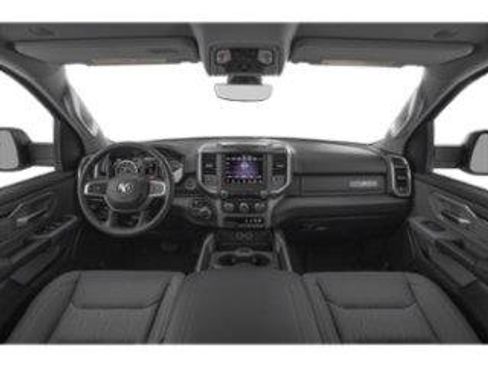 Used 2021 RAM 1500 Big Horn AWD/4WD image 3