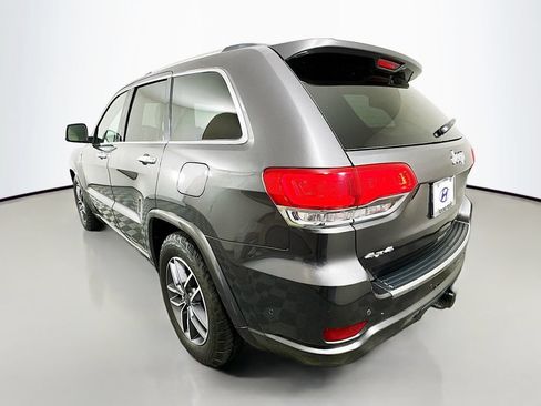 Used 2020 Jeep Grand Cherokee Overland AWD/4WD image 7
