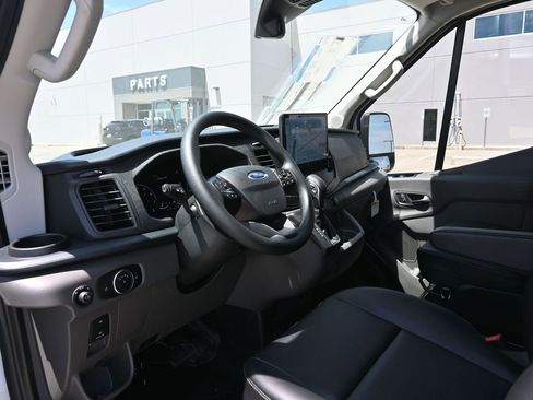 New 2025 Ford Transit 250 148 Medium Roof w/ Load Area Protection Package RWD image 15