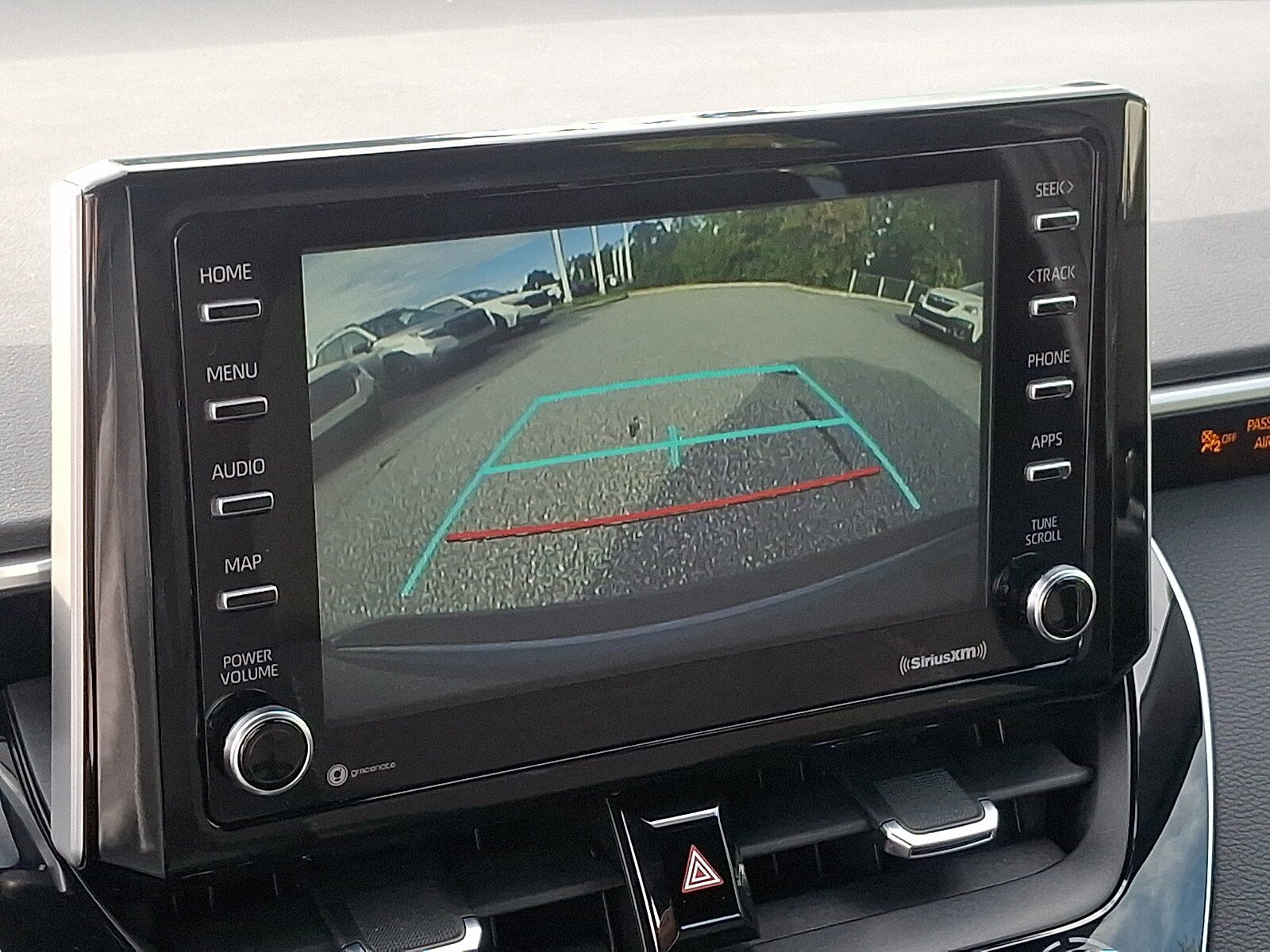 Used 2021 Toyota Corolla SE w/ Carpet Mat Package (TMS) FWD image 17