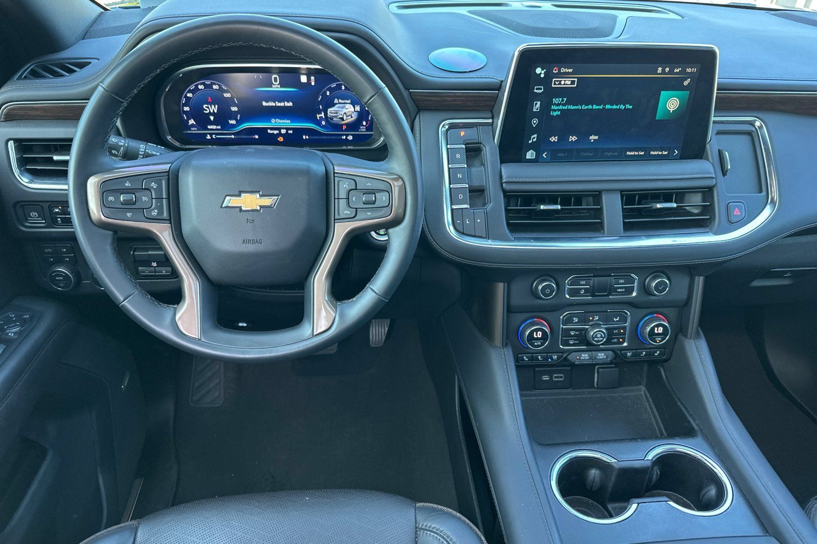 Used 2023 Chevrolet Suburban High Country AWD/4WD image 16