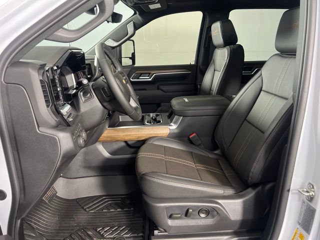 New 2026 Chevrolet Silverado 2500 High Country w/ Technology Package AWD/4WD image 11