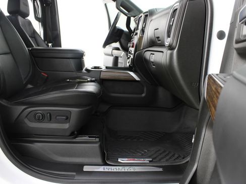 Used 2023 Chevrolet Silverado 3500 High Country AWD/4WD image 24