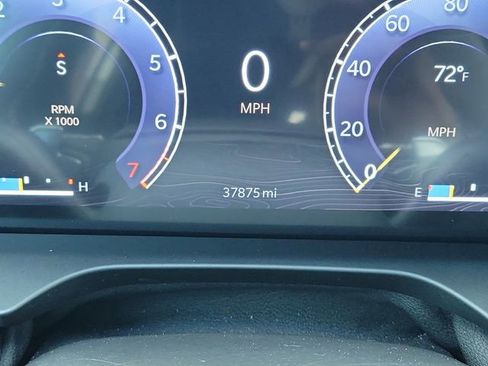 Used 2024 Jeep Grand Cherokee Altitude image 27