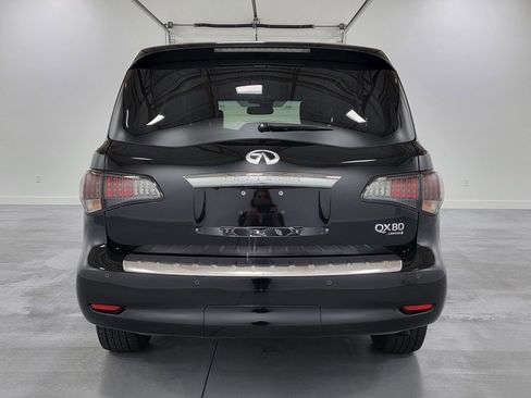 Used 2015 INFINITI QX80 Limited w/ All Season Package AWD/4WD image 8