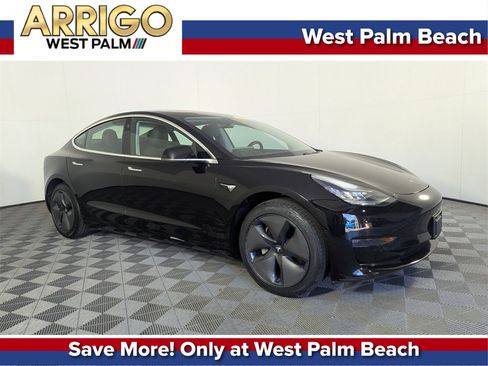 Used 2018 Tesla Model 3 Long Range image 1