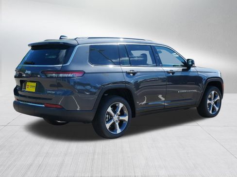 New 2025 Jeep Grand Cherokee L Limited w/ Trailer Tow Package image 7