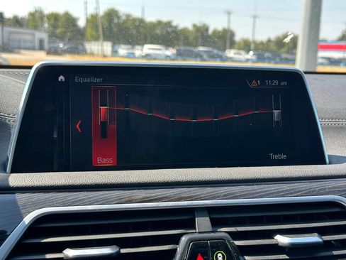 Used 2019 BMW 740i w/ M Sport Package RWD image 43