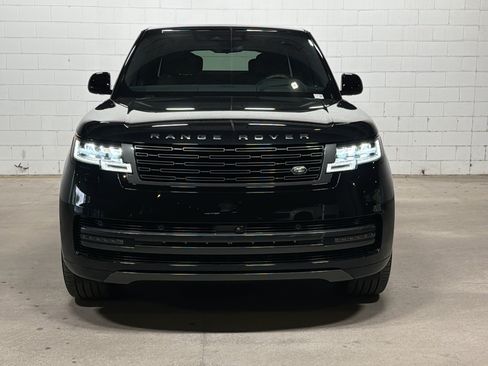 Used 2025 Land Rover Range Rover Autobiography AWD/4WD image 9