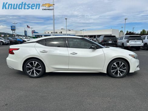 Used 2018 Nissan Maxima 3.5 SL FWD image 8