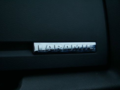 Used 2017 RAM 1500 Laramie w/ Convenience Group image 43