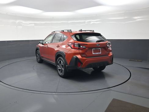 Used 2024 Subaru Crosstrek 2.0i Premium AWD/4WD image 5