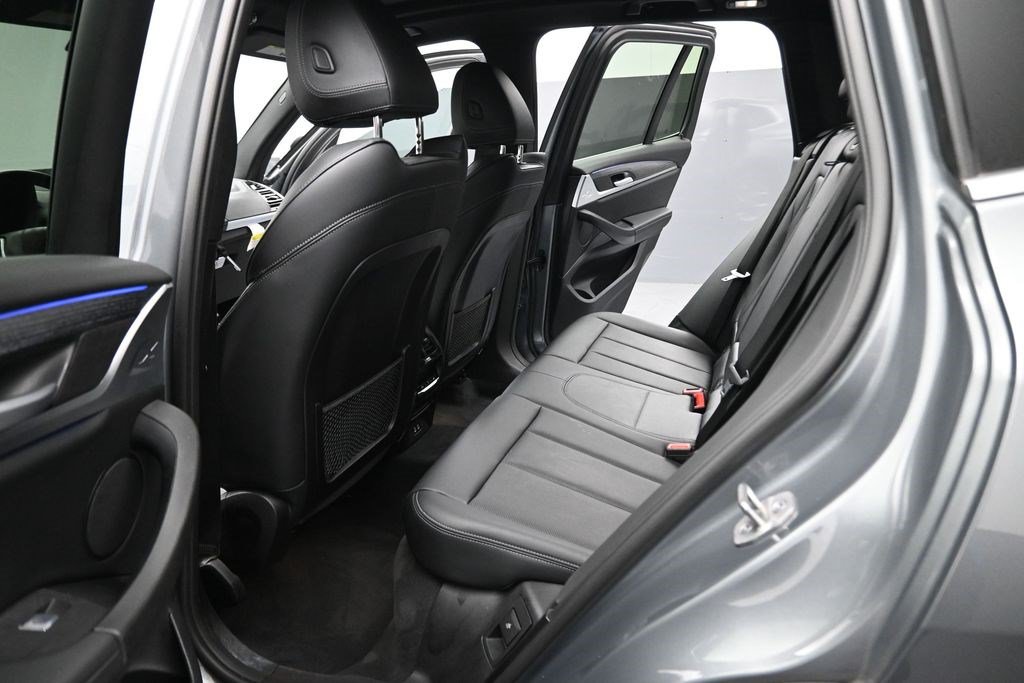Used 2023 BMW X3 xDrive30i w/ Premium Package AWD/4WD image 16