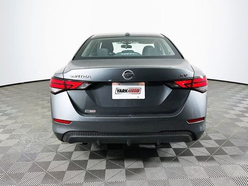 Used 2023 Nissan Sentra SV image 9