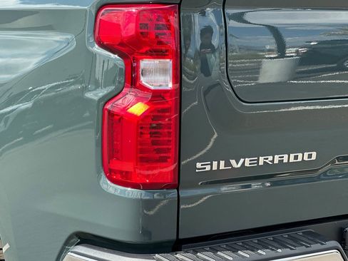 New 2026 Chevrolet Silverado 1500 LT w/ Z71 Off-Road Package image 26