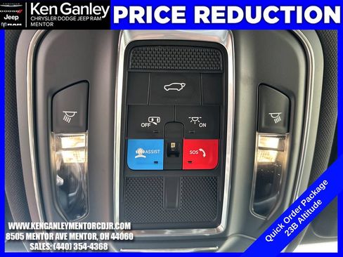 Used 2025 Jeep Grand Cherokee L Laredo AWD/4WD image 20