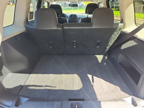 Used 2016 Jeep Patriot High Altitude FWD image 32