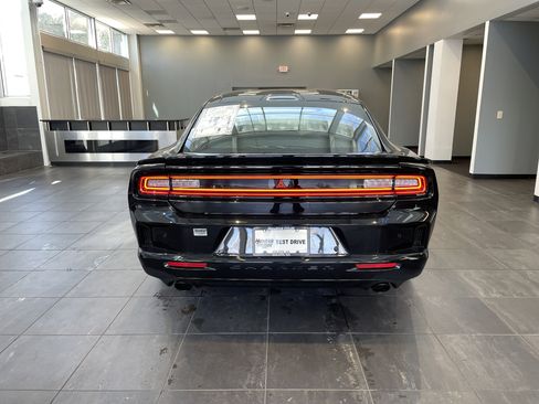 New 2026 Dodge Charger Scat Pack w/ Blacktop Package AWD/4WD image 9