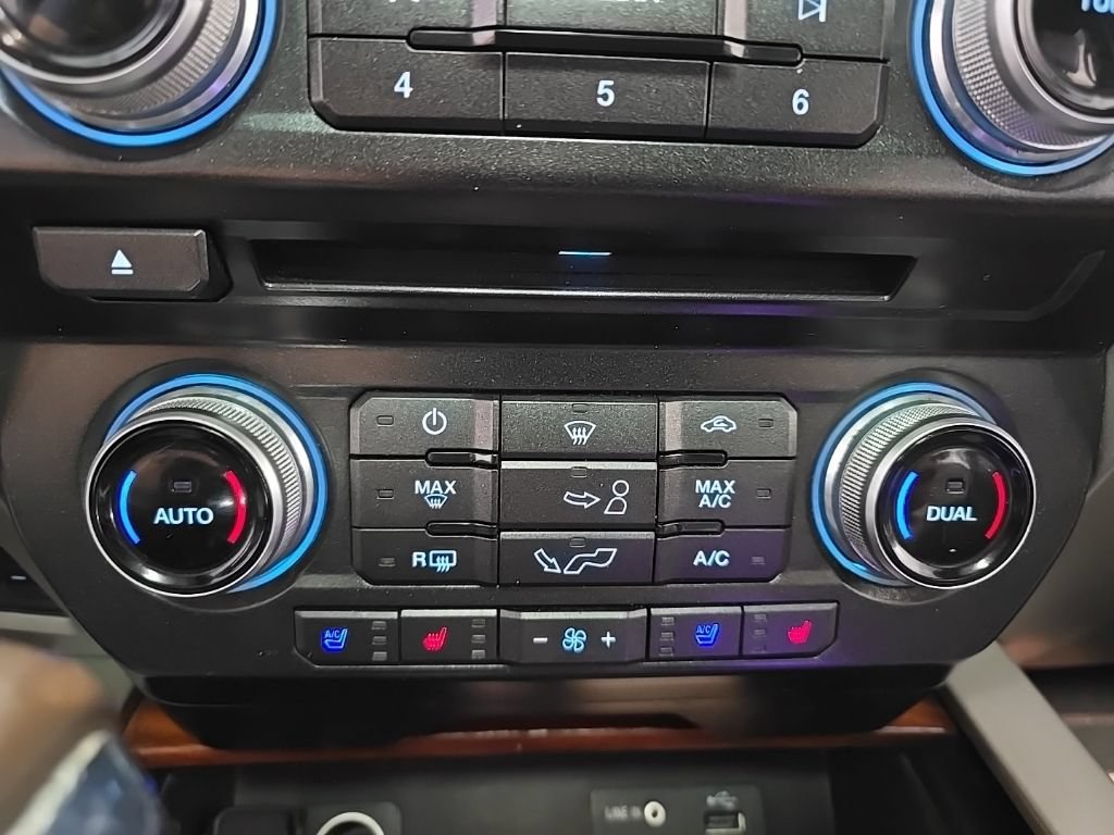 Used 2015 Ford F150 King Ranch AWD/4WD image 24